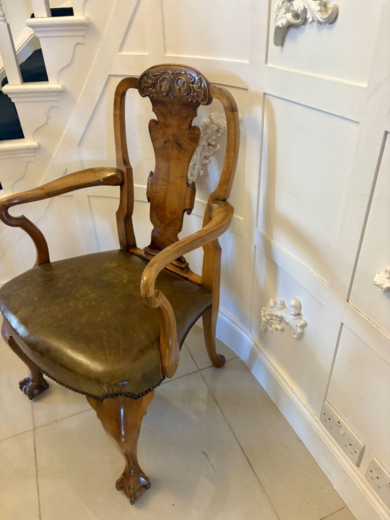 Outstanding Quality Pair of Antique Victorian Carved Walnut Desk Chairs - Image 5